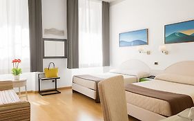 Piazza Paradiso Accommodation